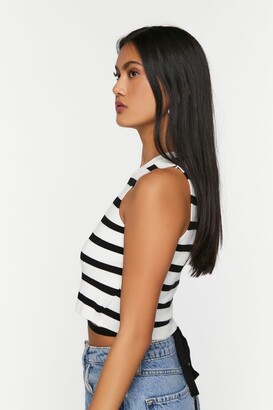 Forever 21 Striped Strappy Sleeveless Crop Top