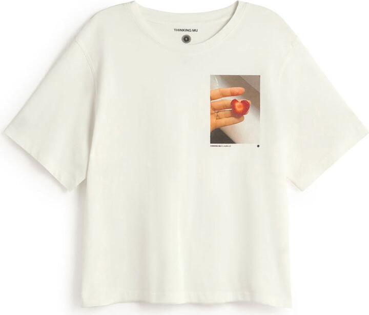 Thinking Mu White Fresa Lucia T-Shirt