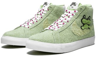 Nike x Frog Skateboards SB Zoom Blazer Mid QS sneakers - ShopStyle Trainers  & Athletic Shoes