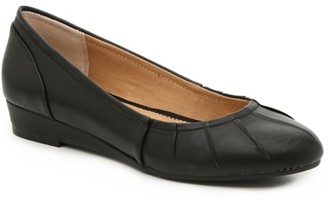 marcie wedge pump