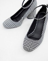 Thumbnail for your product : ASOS Design DESIGN Wide Fit Shortbread heels-Multi