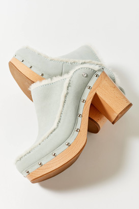 ugg leather clogs