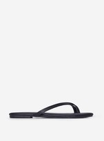 wide fit flip flops womens