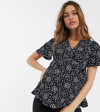New Look Maternity wrap top in heart print