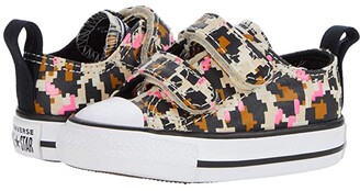 leopard infant converse