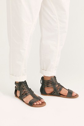 roan pearl gladiator sandals