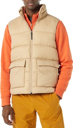Essentials Men's Big & Tall Lightweight Water-Resistant Packable Puffer Vest fit by DXL 