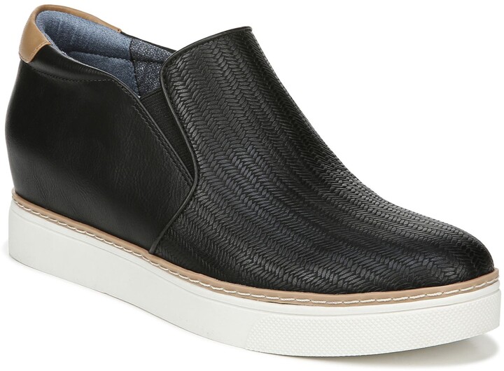 conquer wedge bootie