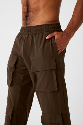 Alo Yoga Cargo Venture Pants in Gravel Beige, Size: Medium