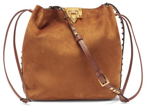 tan valentino rockstud