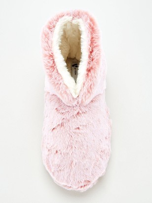 pink fuzzy boots