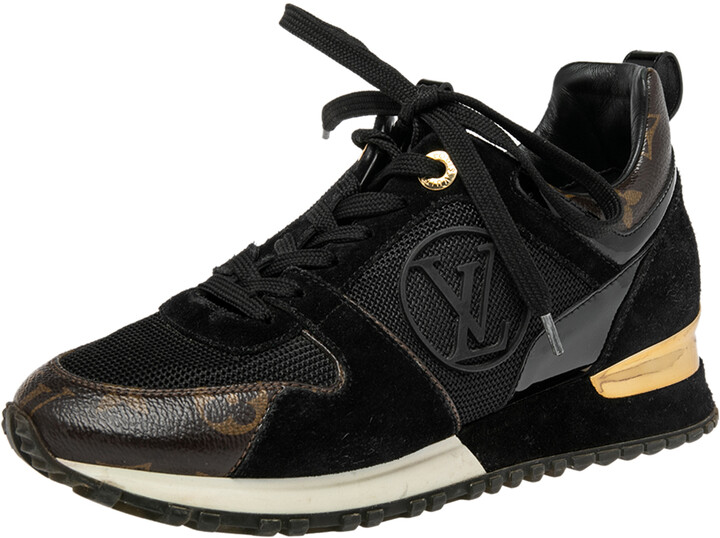 Tog For pokker Evakuering Louis Vuitton Women's Performance Sneakers | Shop the world's largest  collection of fashion | ShopStyle