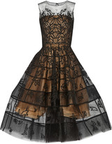 Thumbnail for your product : Oscar de la Renta Appliquéd tulle midi dress