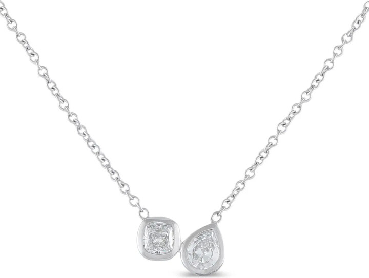 LB Exclusive Diamond Pendant Necklace