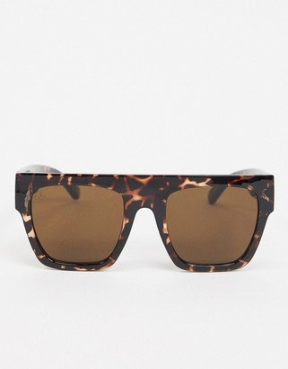 Jeepers Peepers flat brow sunglasses in tort
