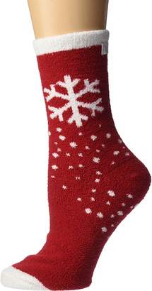 Karen Neuburger Winter Novelty Socks (Crimson Snowflake) Women's Crew Cut Socks Shoes