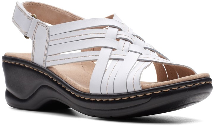 clarks trace bay sandals