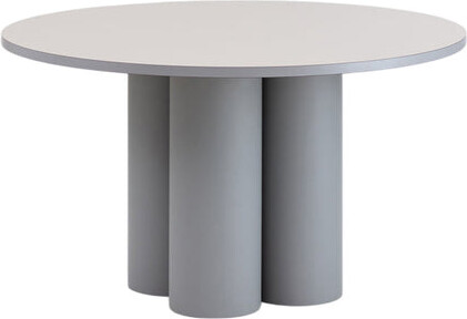 Matter-Made Slon Round Dining Table