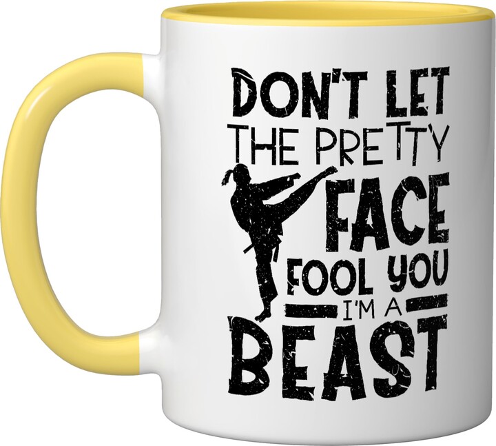 Kleidung Thaiboxen Geschenk Pretty Face and a Beast - Martial Arts Kickboxing Karate Ceramic Mug, Yellow/White