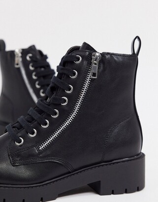 New Look lace up flat chunky boot in black