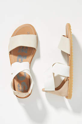 sorel strappy sport sandals