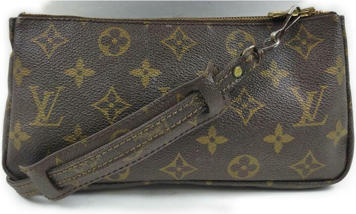 Louis Vuitton Patent leather clutch bag - ShopStyle
