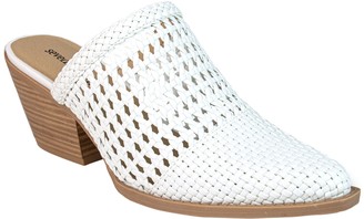 white mountain clogs
