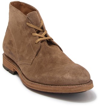 frye suede chukka