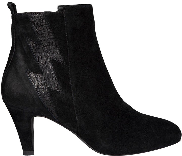 sendra booties