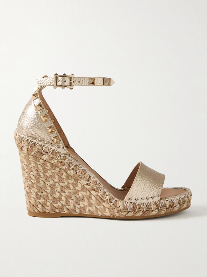 Valentino Garavani Rockstud 105 Metallic Textured-leather Espadrille Wedge Sandals - Gold