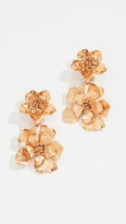 Thumbnail for your product : Oscar de la Renta Classic Flower Drop Earrings