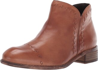 Skechers Women's Rue-Dominique-Smooth Oiled Leather Upper Zipper Side Ankle Boot