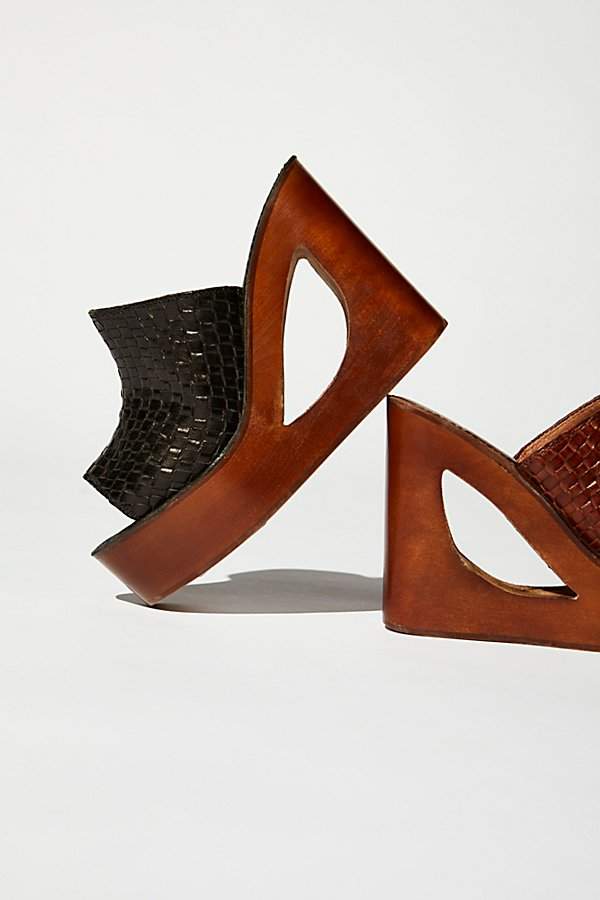 barela platform wedge