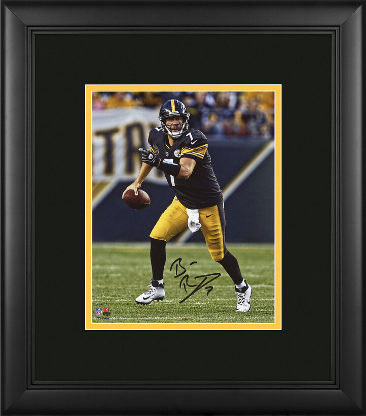 Fanatics Authentic Ben Roethlisberger Pittsburgh Steelers Framed Autographed 8" x 10" Vertical Photograph