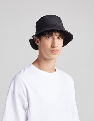 Bershka bucket hat in black - ShopStyle