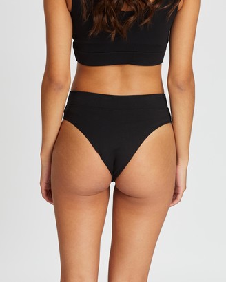 LÉ BUNS Women's Black High Waisted Briefs - Chloe Briefs - Size 12 at The Iconic