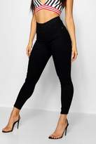 Thumbnail for your product : boohoo Pull-On Denim Jeggings