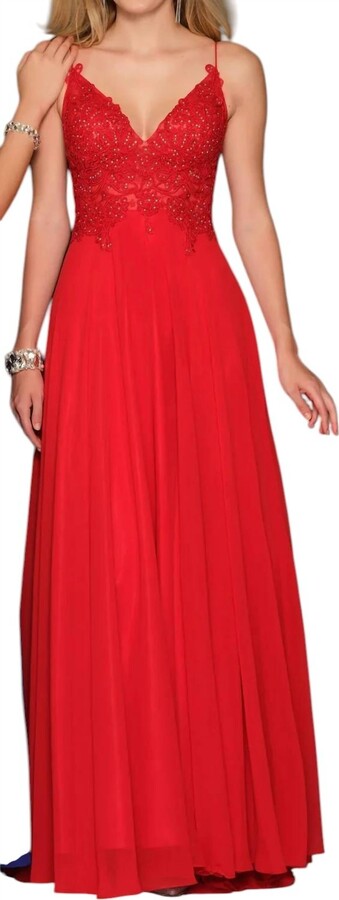 Dave & Johnny Flowy V-Neck Prom Dress In Red
