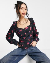 Thumbnail for your product : New Look square neck puff sleeve blouse in black floral print