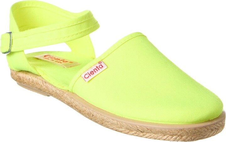 Cienta Valenciana Hebilla Liso Canvas Sandal