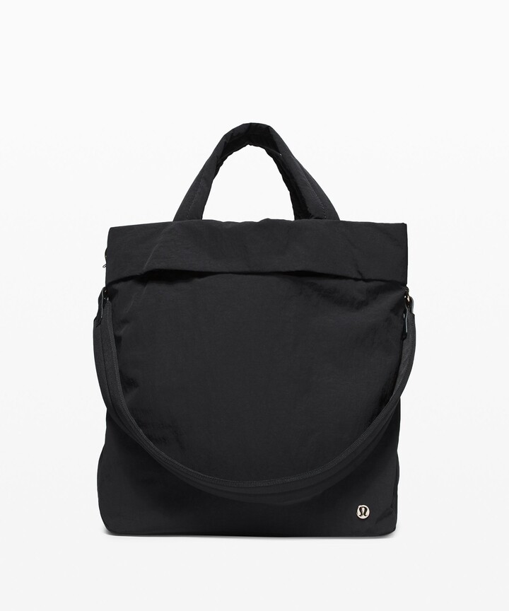 lululemon purses black