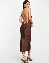 Thumbnail for your product : ASOS DESIGN plisse ring back midi dress in chocolate