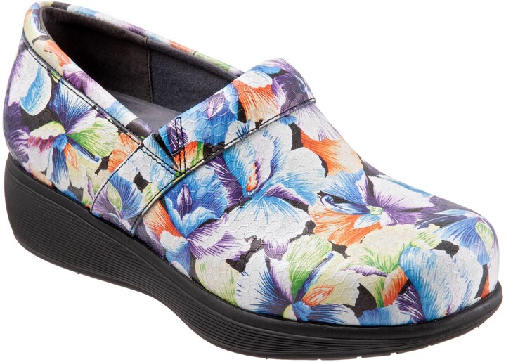 softwalk meredith clog