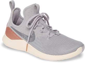 nike free tr8 kids black