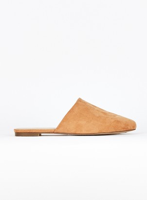 Evans WIDE FIT Tan Flat Pointed Mules