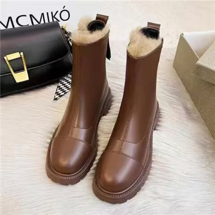 Fashion Leather Snow Boots for Women New Waterproof Warm Plush Woman Shoes Punk Style Elegant Comfortable Cotton Booties