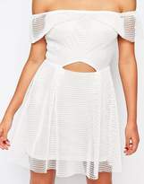 Thumbnail for your product : Missguided Bardot Grid Lace Prom Dress