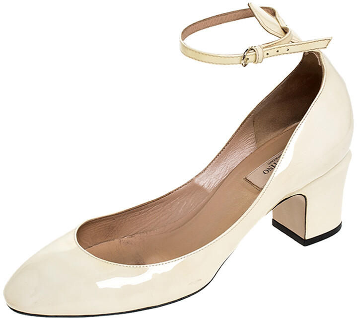 Valentino White Patent Leather Tango Ankle Strap Pumps Size 39.5