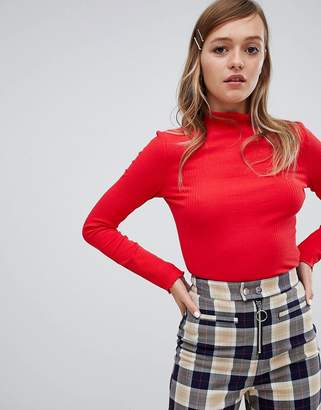 Monki turtle neck in red