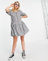 Thumbnail for your product : Qed London square-neck mini smock dress in black gingham